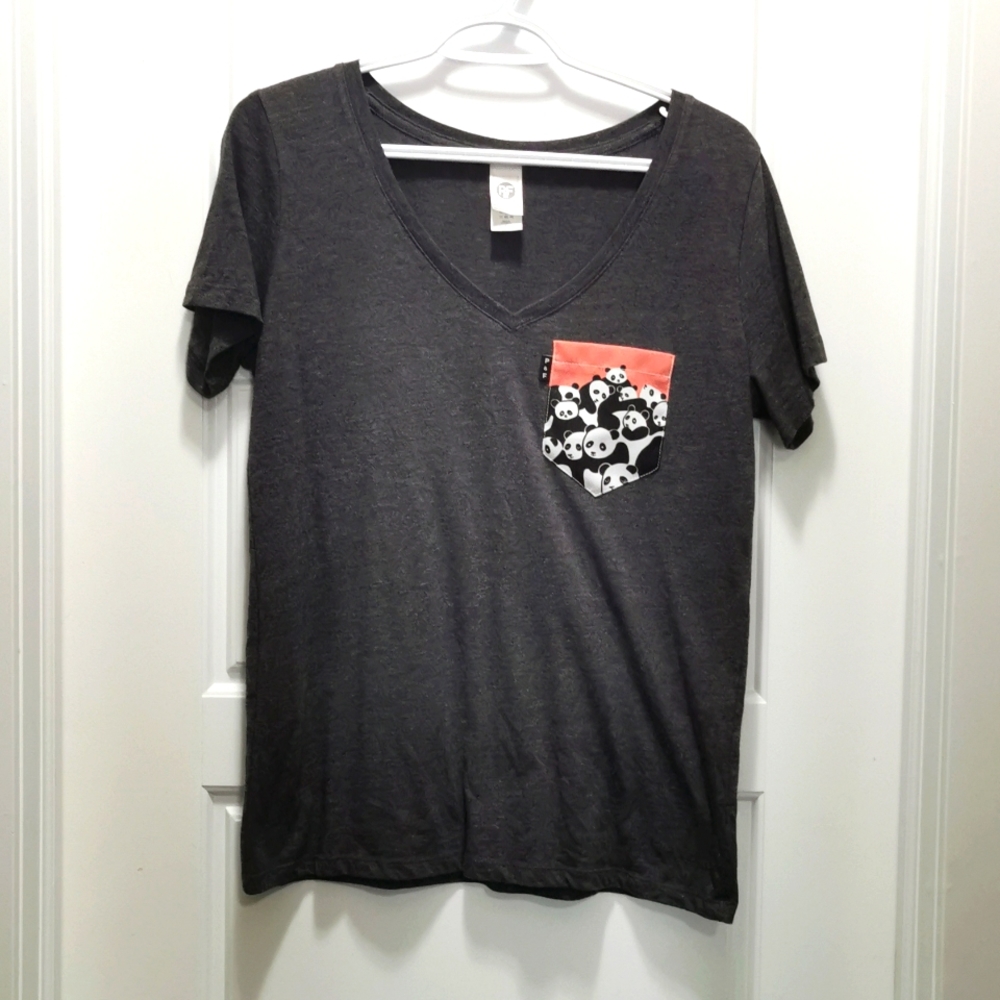 Panda pocket short sleeve size large